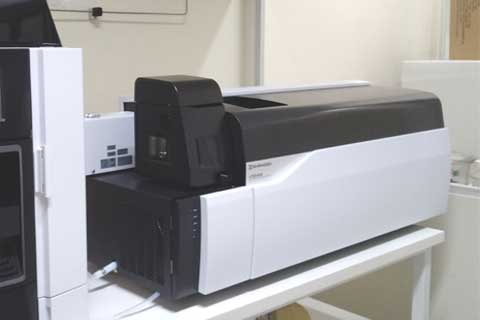 infraestrutura de laboratório de análises químicas